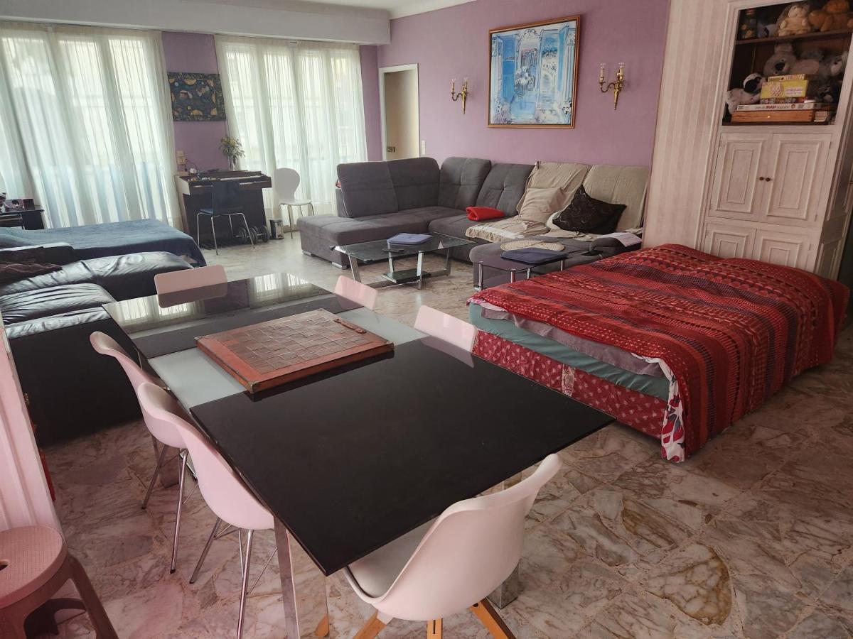 Big Apart 140M2 5Min Walk To Beach Sea &Promenade 3 Double Rooms,Big Living Room 42M2, 3 Showers,9 Beds, Free Parking Nice Eksteriør billede