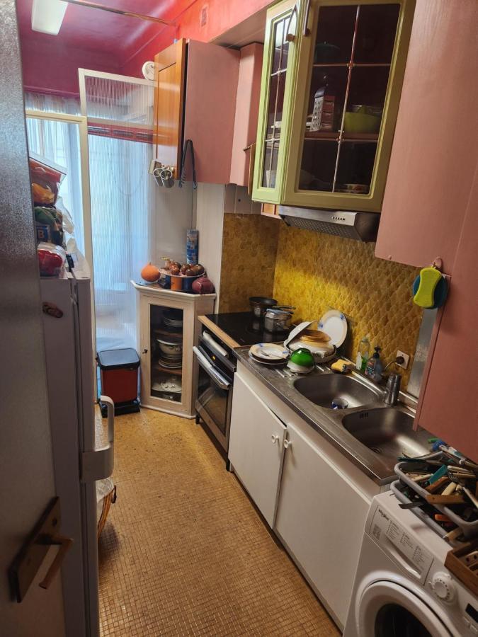 Big Apart 140M2 5Min Walk To Beach Sea &Promenade 3 Double Rooms,Big Living Room 42M2, 3 Showers,9 Beds, Free Parking Nice Eksteriør billede